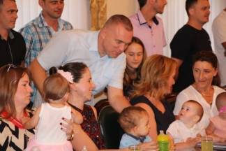 Prijem beba i roditelja u Gradu Požegi:12.9.2016.