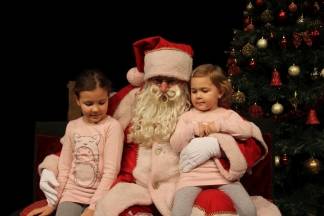 Djed Božićnjak darivao mališane požeških obrtnika 11.12.2016