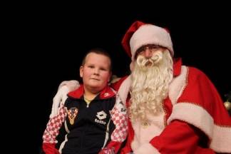 Djed Božićnjak darivao mališane požeških obrtnika 11.12.2016