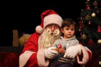 Djed Božićnjak darivao mališane požeških obrtnika 11.12.2016