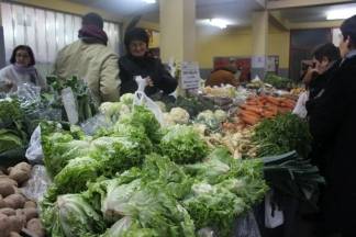 Božićna ponuda na požeškoj tržnici