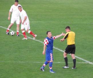 Velikani pod kišom: Sedam golova za Mateja (video)