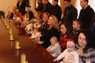 Prijem beba i roditelja kod gradonačelnika 13.2.2017.