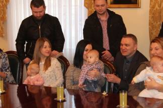 Prijem beba i roditelja kod gradonačelnika 13.2.2017.