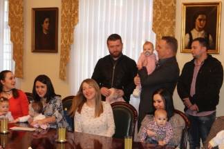 Prijem beba i roditelja kod gradonačelnika 13.2.2017.