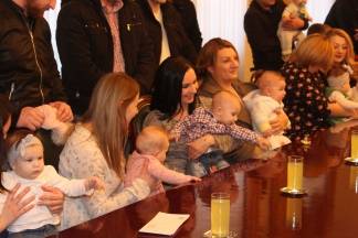 Prijem beba i roditelja kod gradonačelnika 13.2.2017.