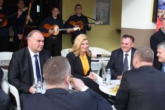 Predsjednica u šetnji Požegom i na Svečanom koncertu u Glazbenoj školi 28.2.2017.