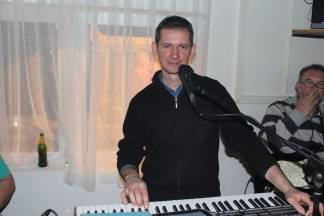 U Mihaljevcima večeras zabava uz grupu ¨Majestic Požega¨