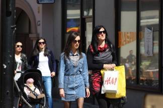 Sunčana šetnja Požegom: 01.04.2017.