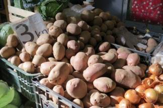 Ponuda četvrtkom na požeškoj tržnici, 14.9.2017.