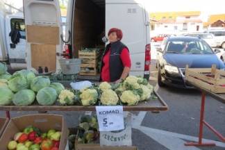 Ponuda četvrtkom na požeškoj tržnici, 14.9.2017.