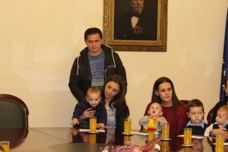 Prijem beba i roditelja kod gradonačelnika 19.09.2017