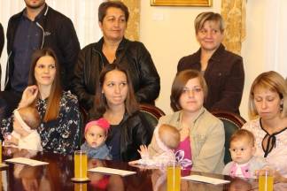 Prijem beba i roditelja kod gradonačelnika 19.09.2017