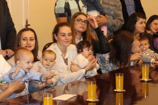 Prijem beba i roditelja kod gradonačelnika 19.09.2017