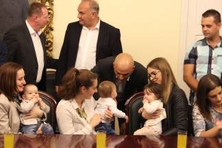 Prijem beba i roditelja kod gradonačelnika 19.09.2017