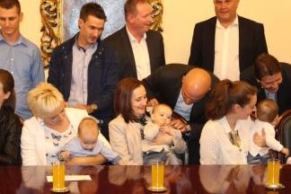 Prijem beba i roditelja kod gradonačelnika 19.09.2017