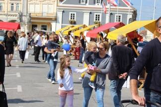 Sunčana šetnja Požegom: 23.09.2017.