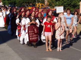 Zagrađe: Smotra folklora 2012