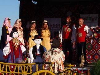 Zagrađe: Smotra folklora 2012