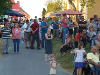 Zagrađe: Smotra folklora 2012