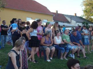 Zagrađe: Smotra folklora 2012