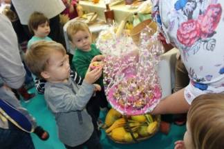 U Dječjem vrtiću Tratinčica u Pleternici obilježeni Dani kruha 11.10.2017.