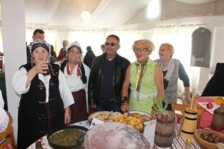 VETOVO: 4. Etno susreti Požeštine i 4. Čvarkijada 2017.