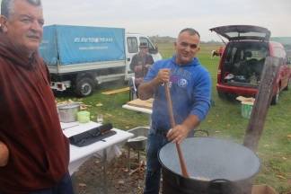 VETOVO: 4. Etno susreti Požeštine i 4. Čvarkijada 2017.