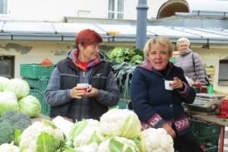 Ponuda na požeškoj tržnici, 9.11.2017.