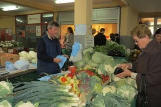 Ponuda na požeškoj tržnici, 9.11.2017.