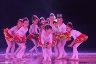 Iz bajke u bajku s igračkama Djeda Božićnjaka 10.12.2017.