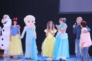 Iz bajke u bajku s igračkama Djeda Božićnjaka 10.12.2017.