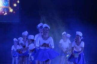 Iz bajke u bajku s igračkama Djeda Božićnjaka 10.12.2017.