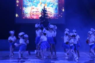 Iz bajke u bajku s igračkama Djeda Božićnjaka 10.12.2017.