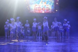 Iz bajke u bajku s igračkama Djeda Božićnjaka 10.12.2017.