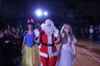 Iz bajke u bajku s igračkama Djeda Božićnjaka 10.12.2017.