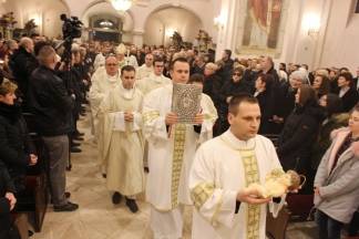 Polnoćka u katedrali sv. Terezije Avilske, 24.12.2017.