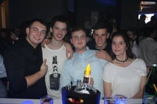 Noćni život u Platinum-u Požega 25.12.2017.