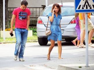 Požega: Lijepe žene prolaze kroz grad