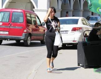 Požega: Lijepe žene prolaze kroz grad