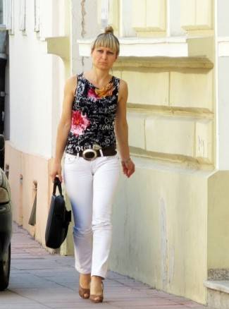 Požega: Lijepe žene prolaze kroz grad