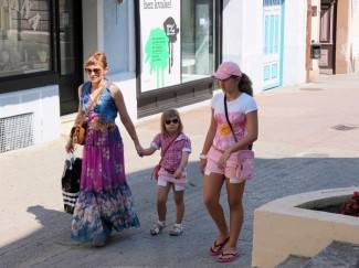 Požega: Lijepe žene prolaze kroz grad, vol. 4