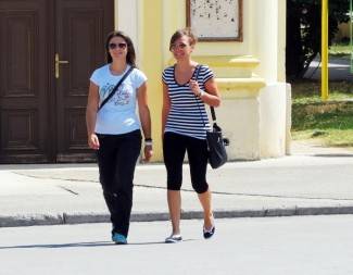 Požega: Lijepe žene prolaze kroz grad, vol. 4