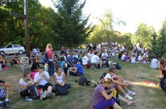 Požeški hodočasnici na putu do Voćina
