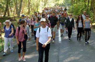Požeški hodočasnici na putu do Voćina