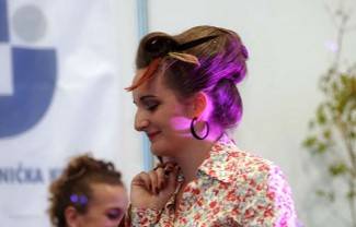 Obrtničkoj školi milijun kuna za modernizaciju tekstilnog odjeljenja