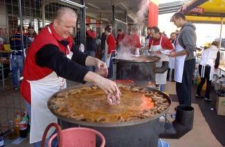 Požega: Kolinje u Coloru