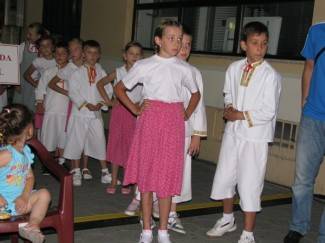 Rasplesani Česi i Slovaci oraspoložili okupljene (video)