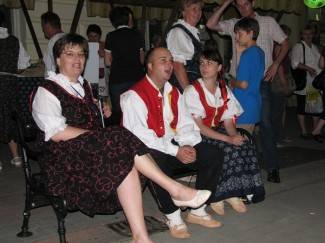 Rasplesani Česi i Slovaci oraspoložili okupljene (video)