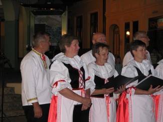 Rasplesani Česi i Slovaci oraspoložili okupljene (video)